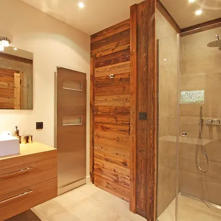 Horská chata Les Praz - Year Chamonix