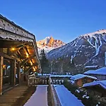Les Praz - Year Chamonix